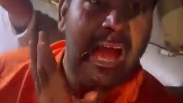 शाहजहांपुर में सर्राफा व्यापारी पर हमला, मारपीट का वीडियो वायरल