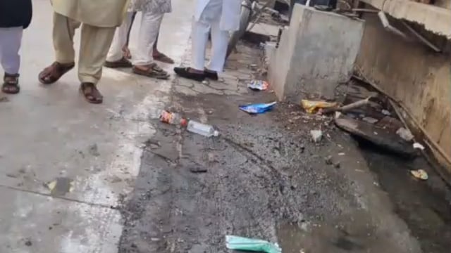 मथुरा वृंदावन नगर निगम ईद के त्योहार पर सोया नगर निगम आस्था की परवा नहीं सफाई की सुध