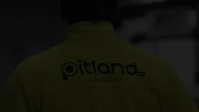 Náhled videa: Skupinová akce v Pitlandu