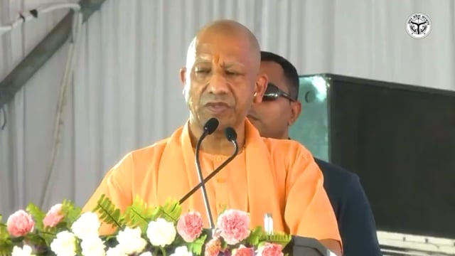 ▶️......भारत की ऋषि परंपरा हमें यह प्रेरणा देती है- 'अहिंसा परमो धर्मः, धर्म हिंसा तथैव च'।