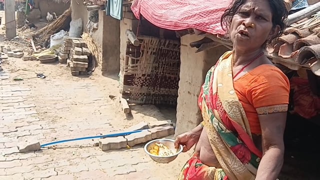 3 माह बाद भी नहीं बुझी मोहनपुर महादलित टोला के लोगों की प्यास