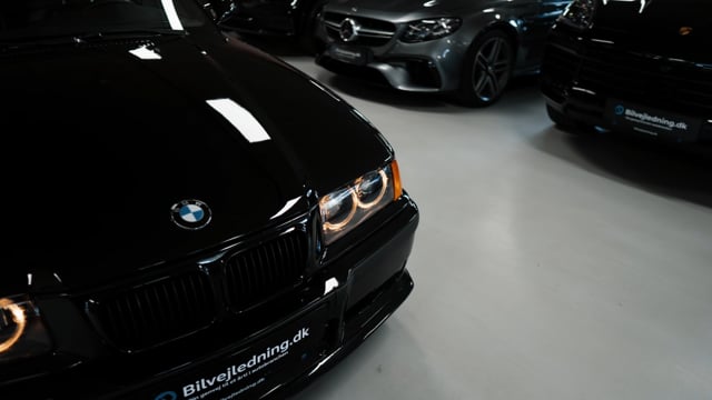 BMW 323i 2,5 170HK 2d – Video 1