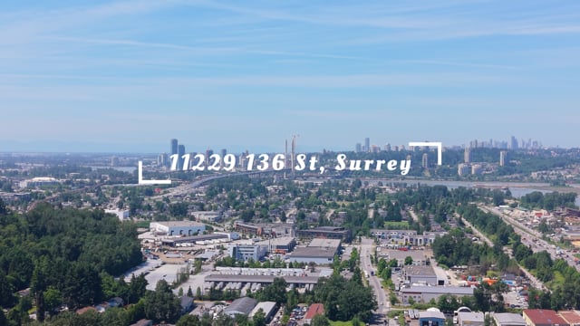11229 136 St