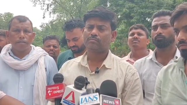 कमलेश समाजवादी पार्टी का वर्कर था इसलिए उसकी हत्या की गई , संजय बिंद ग्राम प्रधान प्रतिनिधि