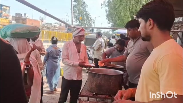 ब्रज चौरासी कोस परिक्रमा में भक्ति भाव का जन सैलाब उमडा
