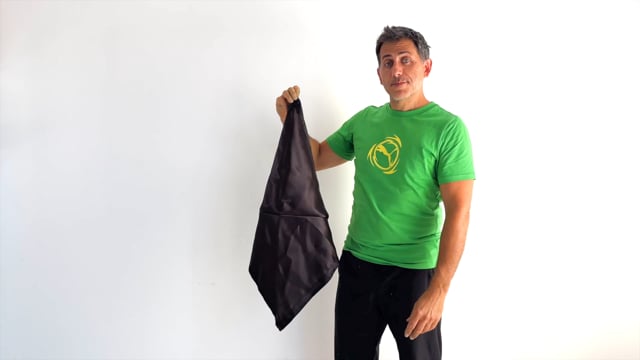 Video Color Changing Hanky With Flower Production