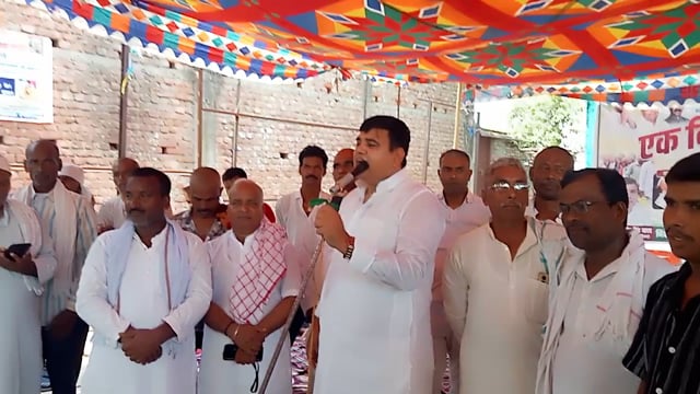 राष्ट्रीय जनता दल के द्वारा थरथरी प्रखंड मुख्यालय में धरना का प्रदर्शन किया गया 