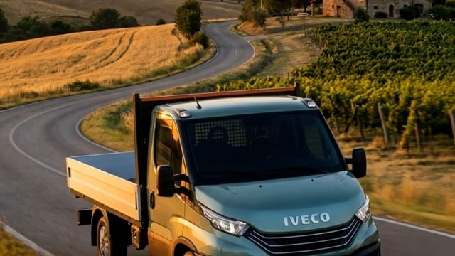 IVECO Kamyon — AI Konsept Kırsal Yol Filmi