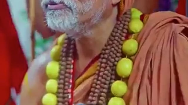 ▶️......अयोध्या में तो भूमिपूजन के समय से ही चोरी हो रही है- स्वामी अविमुक्तेश्वरानंद

*********
अयोध्या में राम मंदिर में आ रहे चढ़ावे की चोरी पर भाजपा को सांप सूंघ गया है, बड़के से लेकर छुटभैये नेता तक का मुंह बंद है इस मामले पर