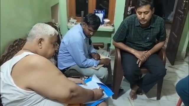 बांके बिहारी मार्ग पर नगर निगम की बड़ी कार्रवाई, 47 मकानों को नोटिस 
