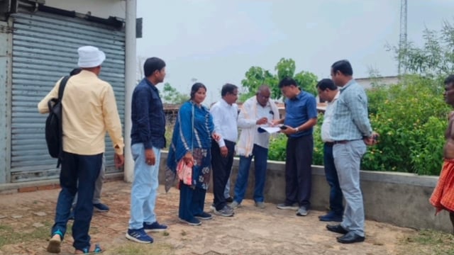 शेखपुरा टू पंजवारा राज मार्ग के आनंदपुर थाना अंतर्गत चिन्हित भूमी,और भवन स्थल का भू-अर्जन अधिकारी ने भौतिक सत्यापन 