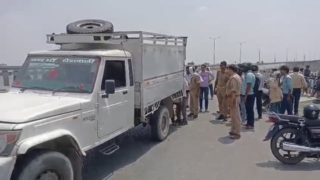 बोलोरो से टक्कर के बाद बाइक सवारों को ट्रक ने रौदा,क्षेत्र पंचायत सदस्य की मौत से मचा कोहराम