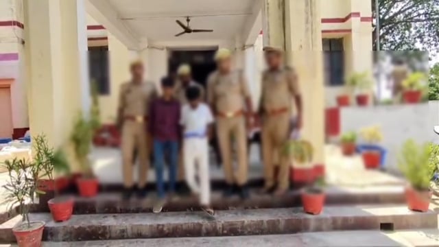 मनियर पुलिस ने अपहरण दुष्कर्म व पॉक्सो एक्ट से सम्बंधित दो अभियुक्तों को गिरफ़्तार कर अपहर्ता को सकुशल किया बरामद
