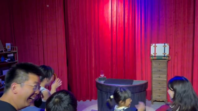 Video WingsMagic Presents: Fantastic Microphone by Ran