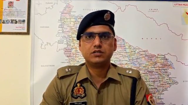 थाना मदनापुर, जनपद शाहजहाँपुर क्षेत्रान्तर्गत पति द्वारा पत्नी पर जान से मारने की नियत से तेजाब डालकर गंभीर रूप से घायल करने की घटना एवं पुलिस द्वारा कृत कार्यवाही के सम्बन्ध में  अपर पुलिस अधीक्षक  की बाइट।