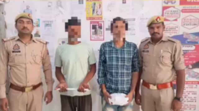 वृंदावन पुलिस ने गांजा व अवैध चाकू के साथ दो अभियुक्त किए गिरफ़्तार।