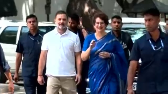 *आज कांग्रेस नेता राहुल गांधी अपना 56वां जन्मदिन मना रहे हैं। इस अवसर पर देशभर से पार्टी नेताओं, कार्यकर्ताओं और समर्थकों ने उन्हें शुभकामनाएँ दीं*