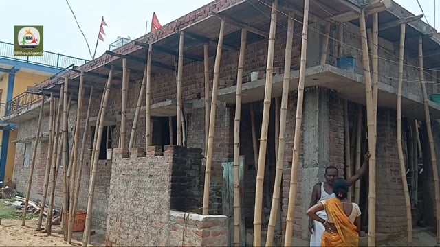 पिपरहिया गांव में बिजली विभाग की टीम ने की छापेमारी, उजड़े घर पर जुर्माना