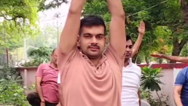 MANT-अंतर्राष्ट्रीय योग दिवस पर, थाना सुरीर में हुआ, सामूहिक योगाभ्यास,,