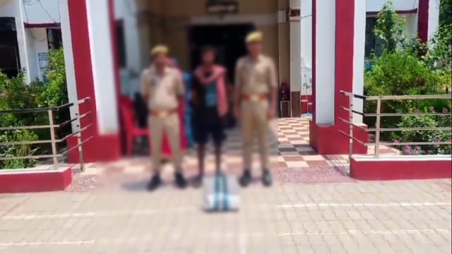 देवडिह नहर पुलिया के समीप से मंदिर परिसर से टुल्लू पम्प चोरी करने के मामले में बांसडीह पुलिस ने एक अभियुक्त को किया गिरफ