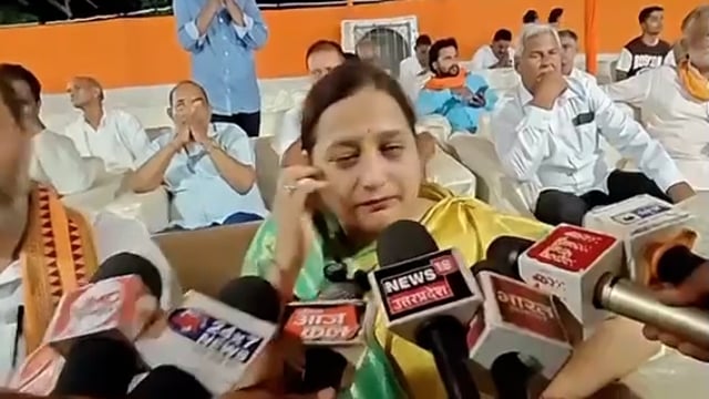 करिहरा ग्राम सभा मे BJP विधायक केतकी सिंह ने कहा,कटान प्रभावित सभी गांवों में ठोकर बनाकर बचाने का किया है काम