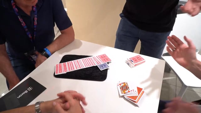 Video Color Betrayal (Red Court Card) by Long Long & Bacon Magic