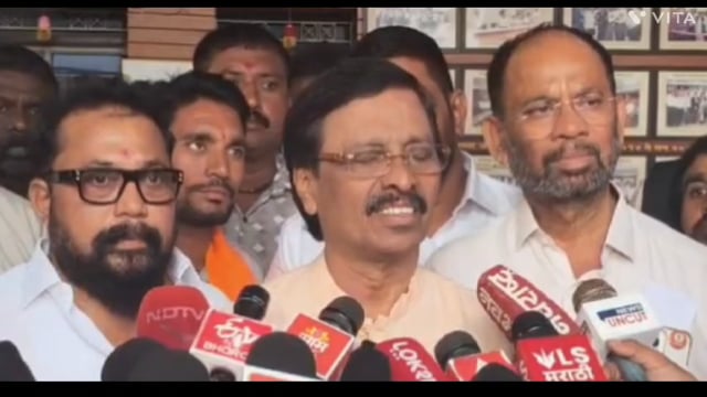 शिवसेना उबाठा युवा सेना वतीने खा.विनायक राऊत 