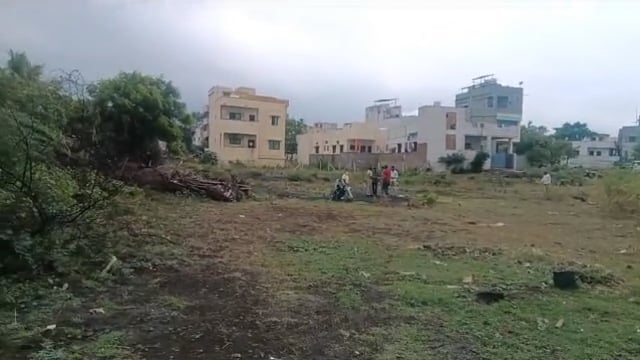 नल्ले नगर जवळ नाल्यात अनोळखी व्यक्तीचा मृतदेह आढळला