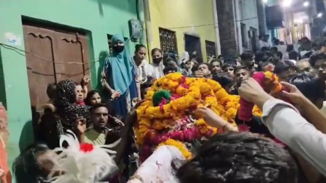 MANT-मथुरा में मोहर्रम की आठवीं तारीख पर, दुलदुल का जुलूस गमनीय माहौल में, निकाला,,
