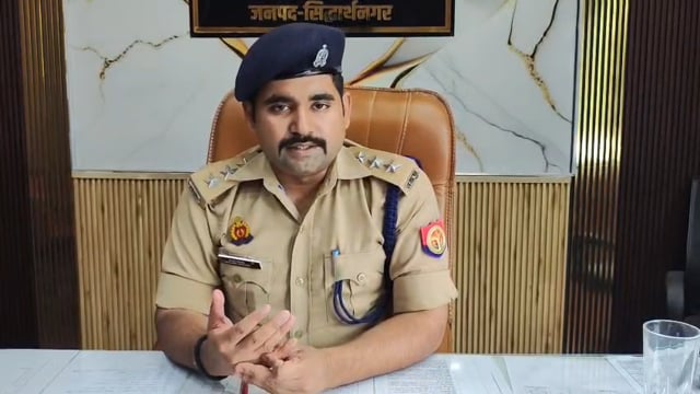 चिल्हिया पुलिस का खुलासा: देशी शराब की दुकान में चोरी करने वाला शातिर चोर गिरफ्तार, चोरी का माल बरामद