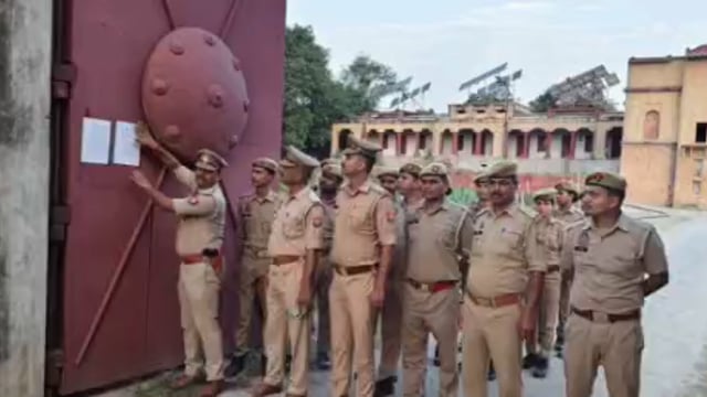 कुंडा के शेखपुर में मोहर्रम के त्योहार को लेकर राजा भैया के पिता के साथ 13 लोगो को प्रशासन ने किया हाउस आरेस्ट,