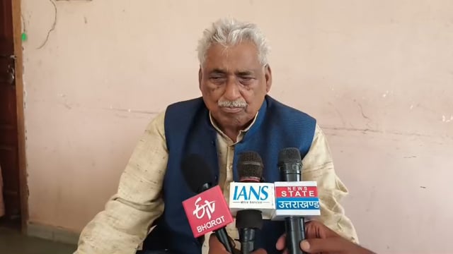 सिद्धार्थनगर: नेता प्रतिपक्ष माता प्रसाद पांडेय का सरकार पर हमला, बोले- खाद संकट से किसान परेशान