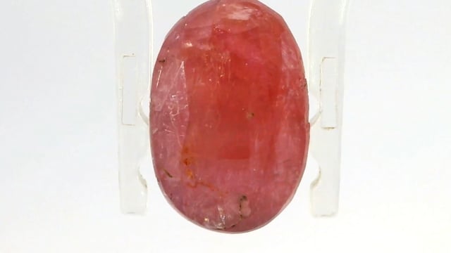 Mozambique Manik 7.05 Carat — video