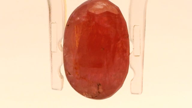 Mozambique Manik 7.05 Carat — video