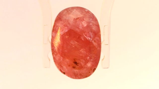 Mozambique Ruby 9.20 Carat — video