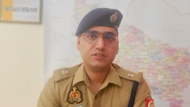 थाना कांट, जनपद शाहजहाँपुर क्षेत्रान्तर्गत सीएचसी कांट में कार्यरत चिकित्सक अपने आवास पर मृत अवस्था में पाए जाने एवं पुलिस द्वारा कृत कार्यवाही के संबंध में अपर पुलिस अधीक्षक (नगर) की बाइट ।