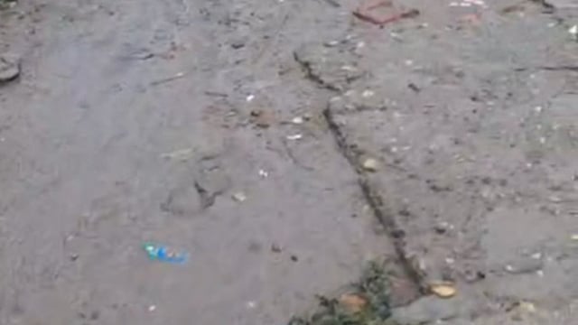 बारिश में कीचड़ और जलभराव से बोझवा के ग्रामीण बेहाल, बोझवा के ग्रामीणों में रोष, सड़क निर्माण की मांग तेज