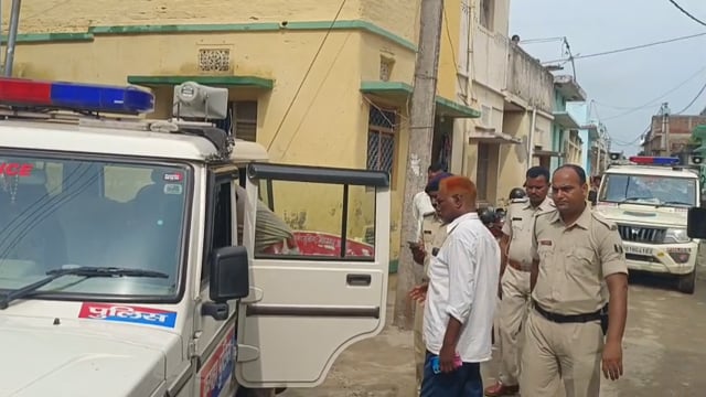 बगहा में युवक की करंट से मौत के बाद परीजनो ने पोस्टमार्टम कराने से किया इनकार, मामले में हुई प्राथमिकी दर्ज।