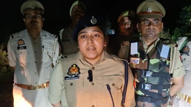 थाना तिलहर पुलिस द्वारा गैंगस्टर एक्ट सहित 08 अभियोगों में वांछित अभियुक्त को पुलिस मुठभेड़ में गिरफ्तार किए पुलिस अधीक्षक की बाइट