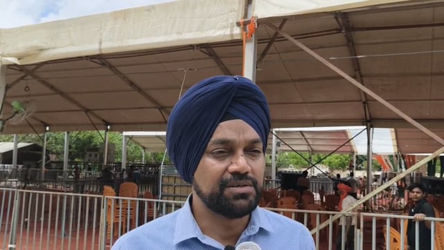 ▶️सुल्तानपुर ◀️ जिलाधिकारी इंद्रजीत सिंह ने कल के मुख्यमंत्री योगी आदित्यनाथ के कार्यक्रम को लेकर दी जानकारी। डायट ग्राउंड में होगी मुख्यमंत्री की जनसभा। आगंतुकों के लिए 08 पार्किंग की व्यवस्था।इसौली व सुल्तानपुर विधानसभा क्षेत्र के विकास कार्यों का करेंगे शिलान्यास।मुख्यमंत्री के आगमन को लेकर तैयारी में जुटा जिला प्रशासन।