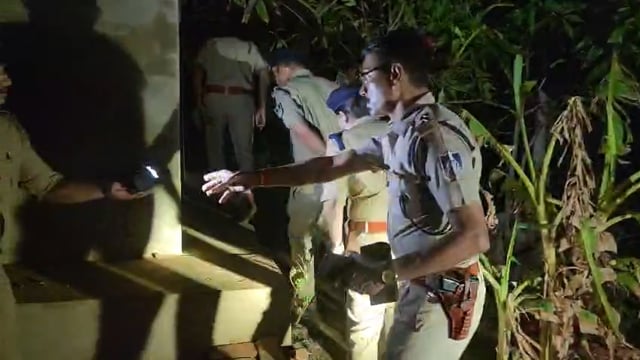 ▶️....आईजी गौरव राजपूत का नशे पर अब तक का सबसे बड़ा प्रहार ड्रग्स बनाने की फैक्ट्री पकड़ाई*