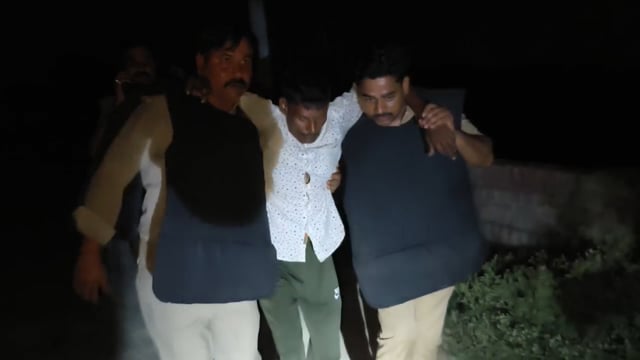 ​अंबेडकर नगर
बेवाना पुलिस को मिली बड़ी कामयाबी 1 लाख के इनामी अपराधी का एनकाउंटर।
