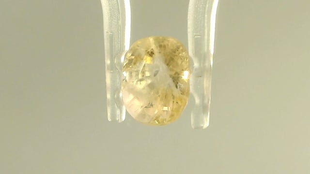 Srilankan Pukhraj  3.32 Carat — video