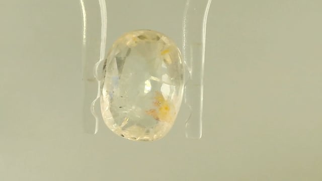 Srilankan Pukhraj  3.24 Carat — video