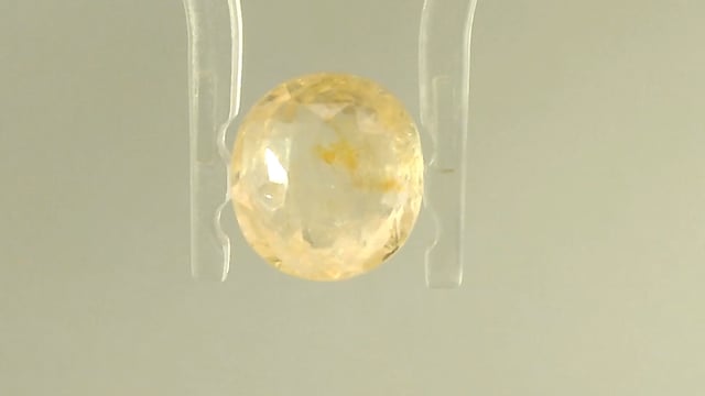 Srilankan Pukhraj  3.52 Carat — video