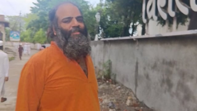 हमने बात की महात्मा रामदास उर्फ आलोक बाबा जी से जिन्होंने इस ऐतिहासिक धरोहर के बारे में आवाज उठाई नदी