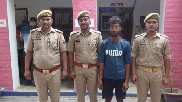 प्रतापगढ़ में दुष्कर्म के मामले में वांछित आरोपी गिरफ्तार संग्रामगढ़ पुलिस ने घर के पास से दबोचा #latest_news 