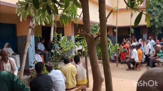 संत पैट्रिक मध्य विद्यालय के प्रधानाध्यापक का खुला करतूत का राज, कलसिया आदिवासी समुदाय ने किया जम कर विरोध
