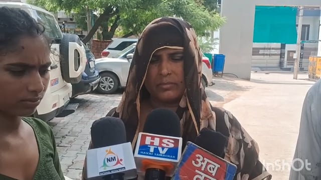 थाना फरह क्षेत्र गांव किरारी मैं घर में घुसकर लाठी डंडों से की मारपीट पीड़ित ने लगाई न्याय की गुहार 