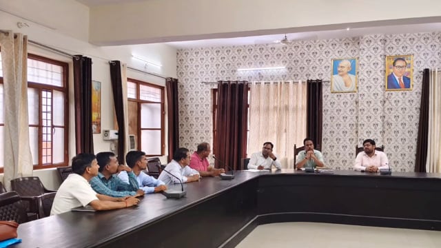 वृक्षारोपण महाअभियान की तैयारियां तेज, गोमती किनारे बनेगी 47 किमी लंबी मानव श्रृंखला